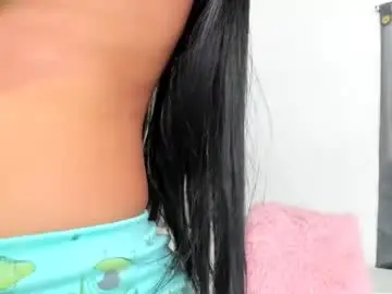 Alahia22_  live sex cam