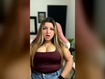 Amandhaaa  live sex cam