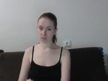 Lily_love_x  live sex cam