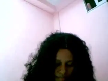 Linah1123  live sex cam