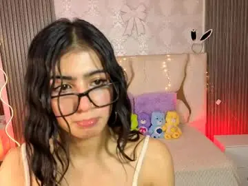 Maiily_tay  live sex cam