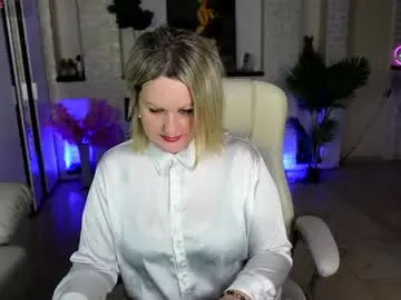 Mariemlui  live sex cam