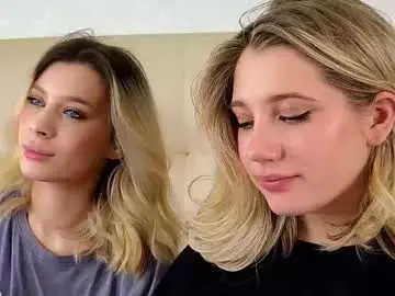 Pinkadele  live sex cam