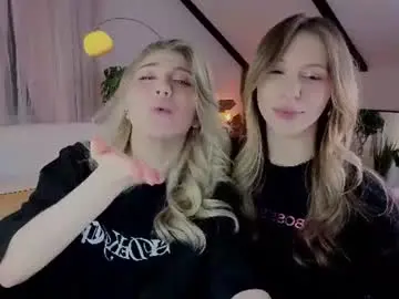 Pinkadele  live sex cam