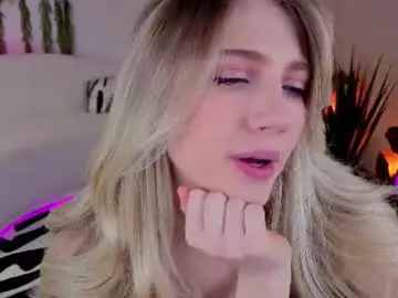 Pinkadele  live sex cam