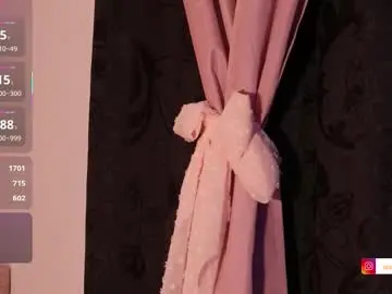 Rosannaking  live sex cam