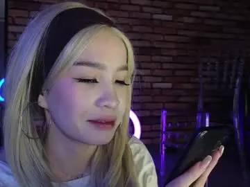 Saya_lin  live sex cam