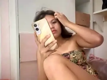 Xnaughty_cherryx  live sex cam