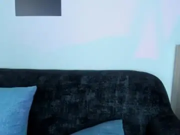 Ale_alejandra  live sex cam