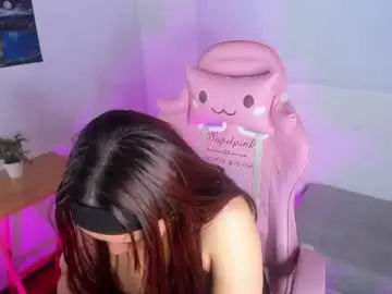 Ale_alejandra  live sex cam
