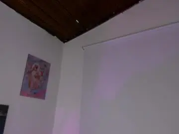 Ale_alejandra  live sex cam