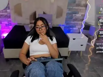 Amhira_tay  live sex cam