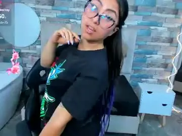 Amhira_tay  live sex cam