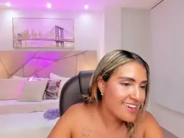 Asura_love  live sex cam