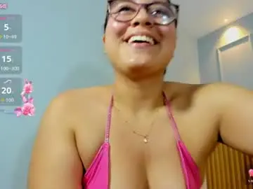 Bella_stone3  live sex cam