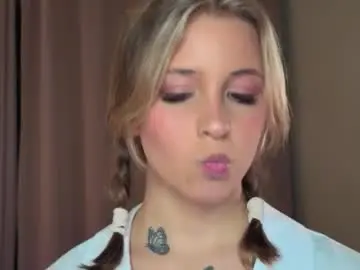 Ceceliapidcock  live sex cam