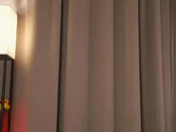 Ceceliapidcock  live sex cam