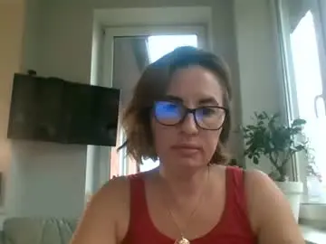 Kisshunter666  live sex cam