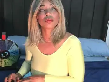 Kyliewhiteboobs  live sex cam