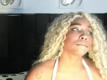 Kyliewhiteboobs  live sex cam
