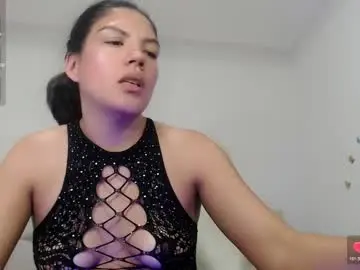 Loly_kiss  live sex cam