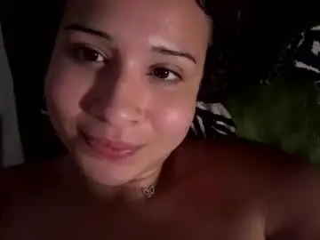 Lunaloopzz  live sex cam