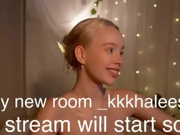 Mother__of__dragons  live sex cam