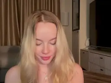 Mother__of__dragons  live sex cam
