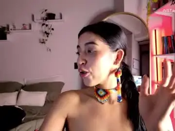 Nikol_je  live sex cam