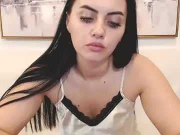 Novessence  live sex cam