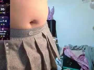 Sonialatin69  live sex cam