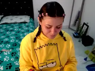 Sonialatin69  live sex cam