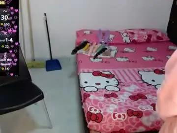 Sonialatin69  live sex cam