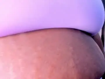 Treisyvixen  live sex cam