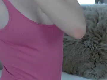 Alyxkinski  live sex cam