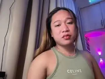 Amera_slut  live sex cam