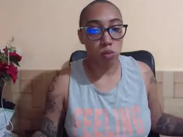Ava_f0xy  live sex cam