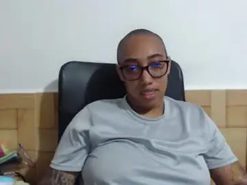 Ava_f0xy  live sex cam
