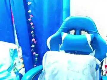 Gia_leinn  live sex cam