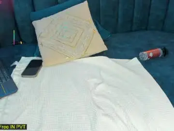 Leylarusso  live sex cam