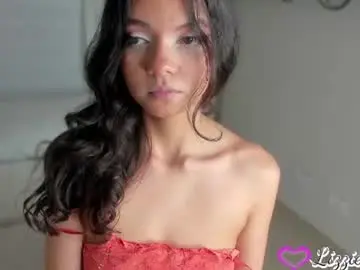 Lizzieamber  live sex cam