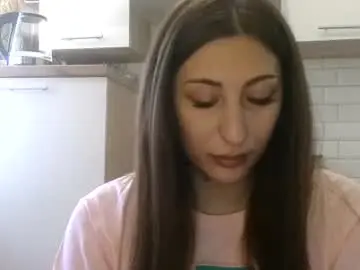 Luna_hypnotic  live sex cam