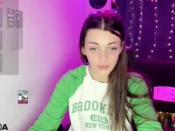 Mialune01  live sex cam