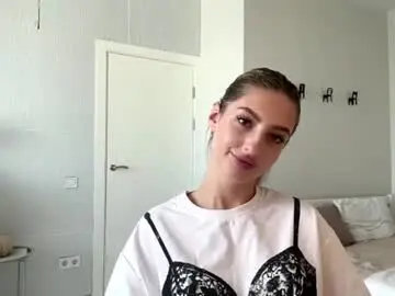 Michelstacer  live sex cam