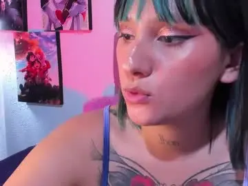 Mila_nixon01  live sex cam