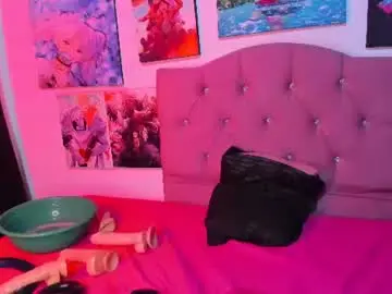 Mila_nixon01  live sex cam