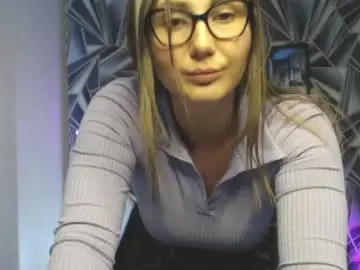 Nikkikiss___  live sex cam