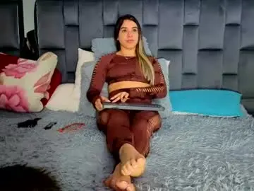 Sweetblonde111  live sex cam