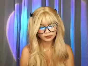 Urabg_funtsy  live sex cam
