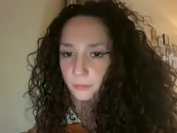 Urpupp3txx  live sex cam
